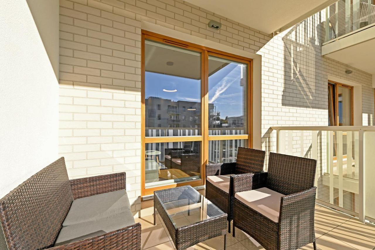 Holiday Apartment Near The Sea - Free Private Parking Гданьск Экстерьер фото